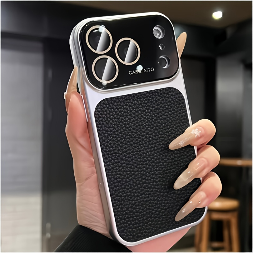 UrbanLeather Texture Case - iPhone