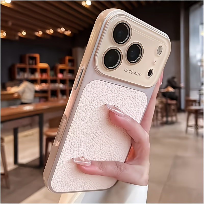 UrbanLeather Texture Case - iPhone